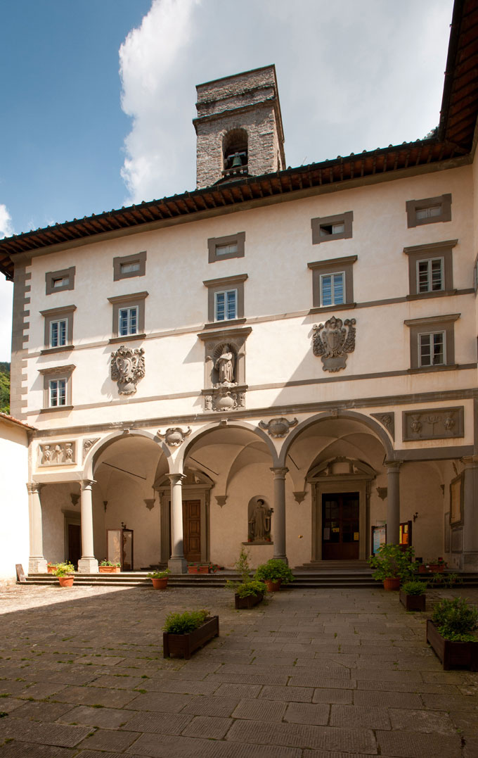 Abbazia di Vallombrosa Facciata della chiesa © Fabrizio Ardito