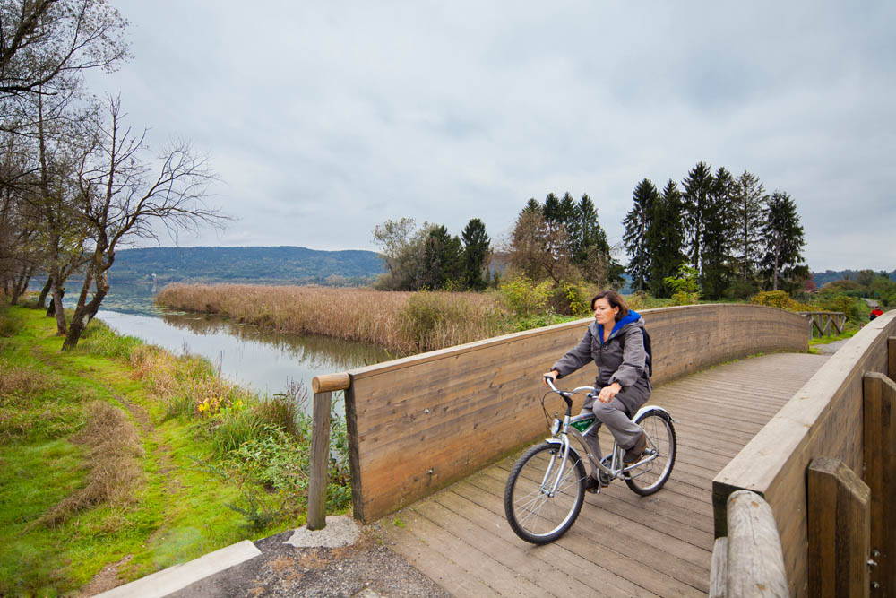 Lago di Comabbio, pista ciclabile ©Fiorenza Cicogna