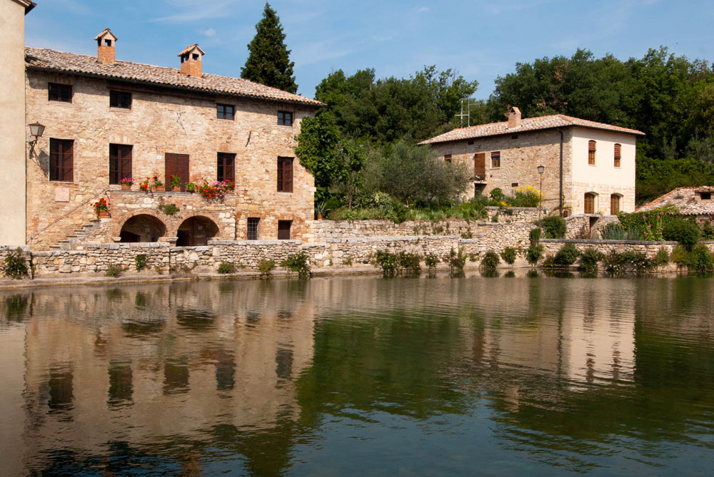 Bagno Vignoni Vasca medievale © Fabrizio Ardito