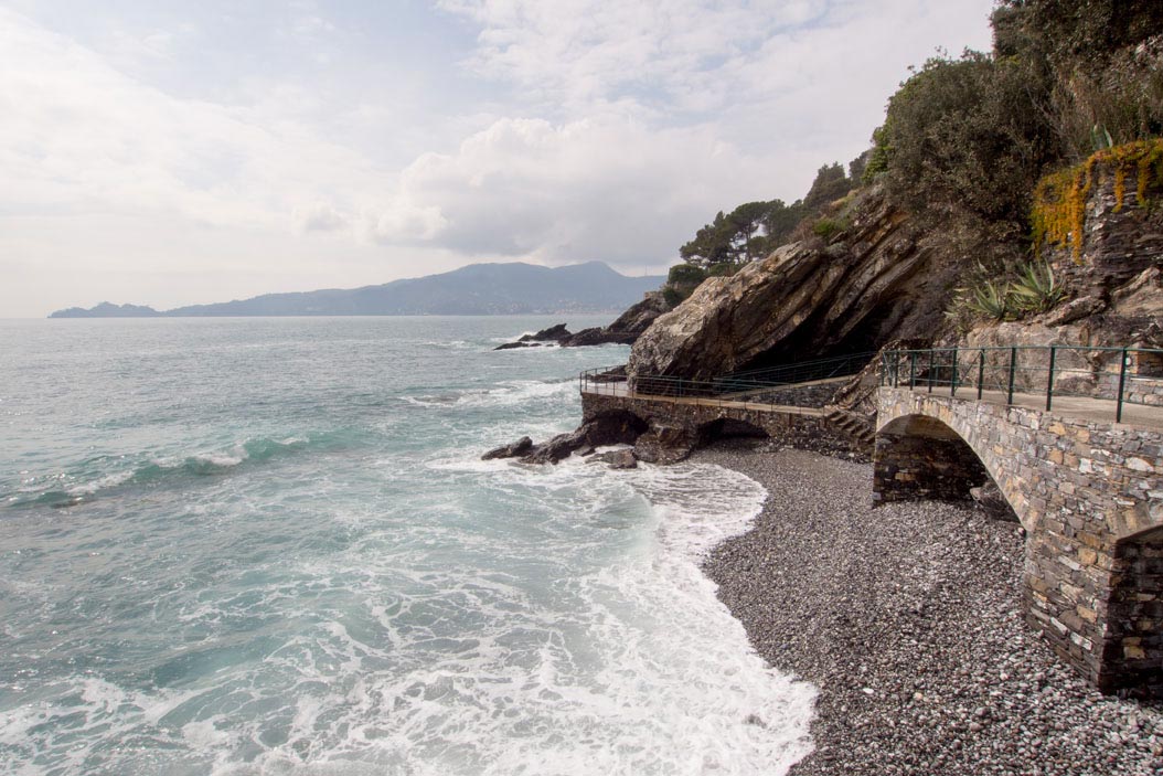 Zoagli La passeggiata sul mare ©Natalino Russo