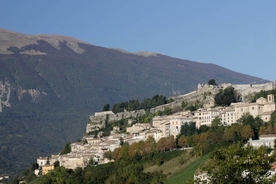 Civitella del Tronto Panorama © Elio Torlontano
