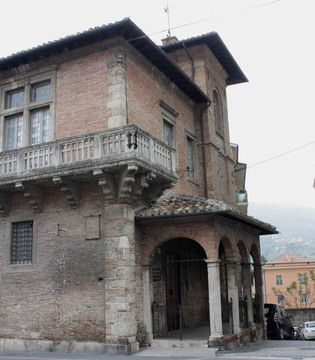 Teramo Casa del Mutilato © Elio Torlontano