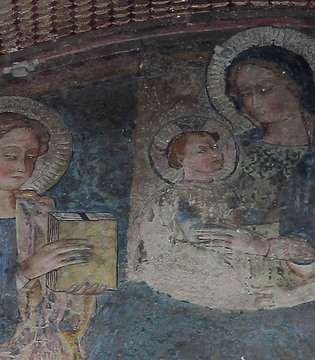 Teramo affreschi di Giacomo da Campli sulla luneta della Casa del Mutilato © Elio Torlontano