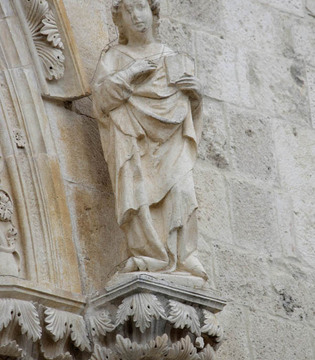 Teramo Duomo di Teramo, Vergine di Nicola da Guardiagrele © Elio Torlontano