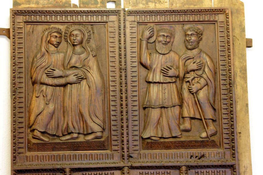 Teramo Il portale di Santa Maria delle Grazie © Elio Torlontano