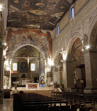 Campli Santa Maria in Platea © Elio Torlontano