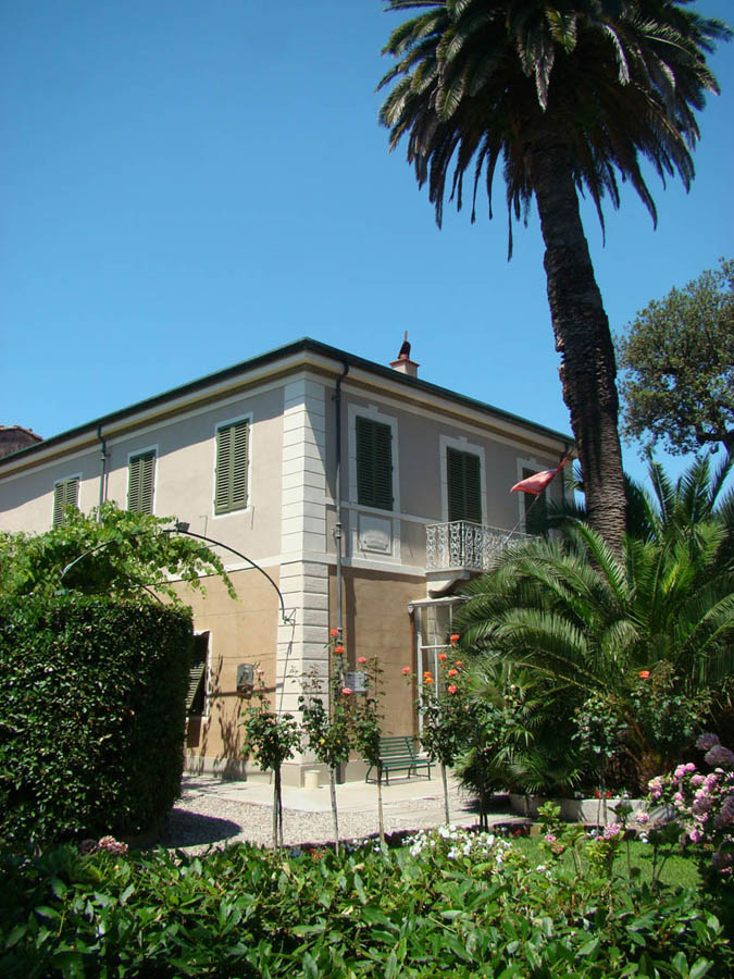 Torre del Lago L'esterno di Villa Puccini a Torre del Lago © Fondazione Simonetta Puccini