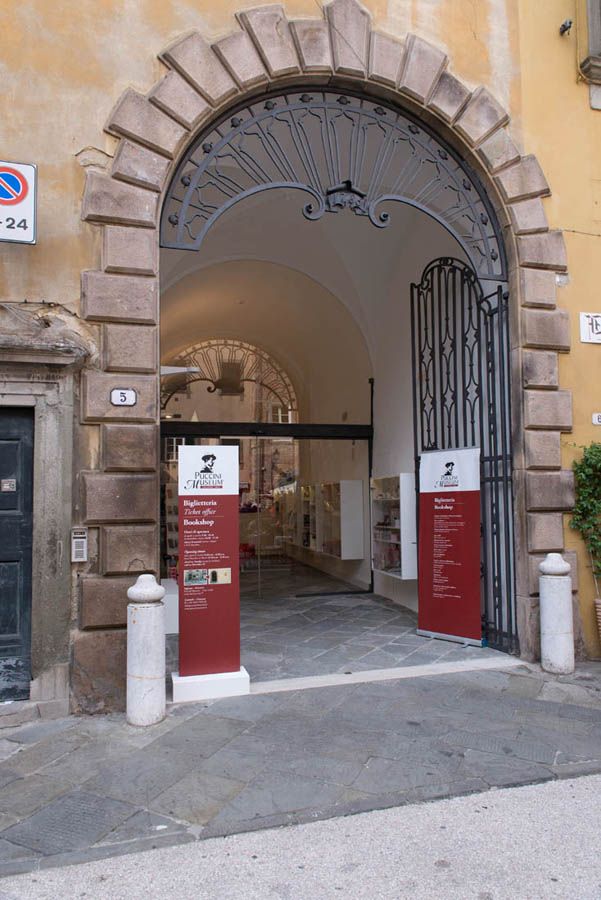 Lucca L'ingresso del Puccini Museum © Agnese Carlotta Morganti