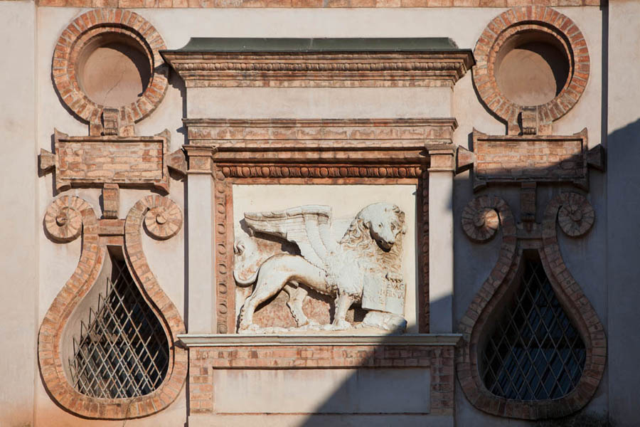 Pizzighettone Il leone marciano sul Torrazzo © Fiorenza Cicogna