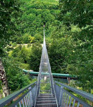 Mammiano Basso Ponte sospeso © Provincia di Pistoia Turismo