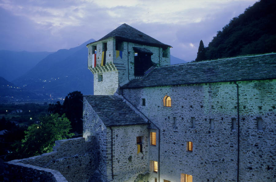Vogogna Il castello Visconteo © Claudio del Solaro