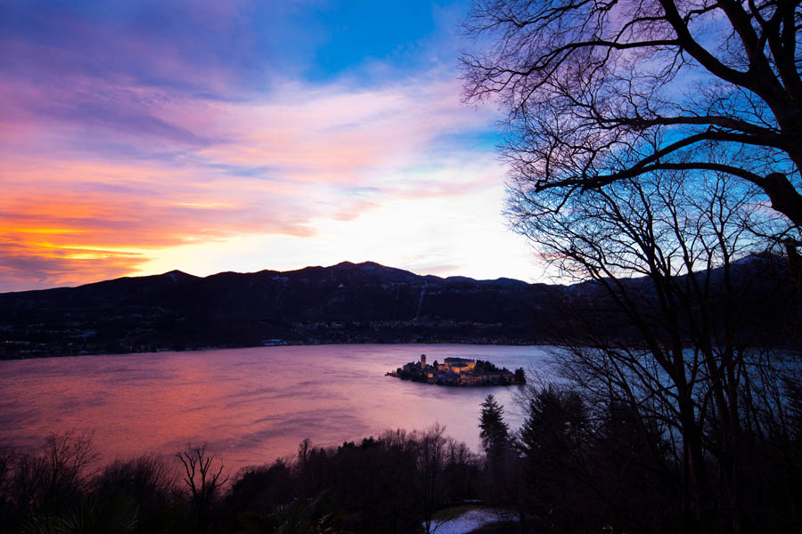 Isola di San Giulio Tramonto sul Lago d'Orta © Fiorenza Cicogna