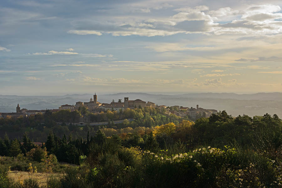 Cingoli Panorama di Cingoli © Regione Marche, foto Renato Gatta