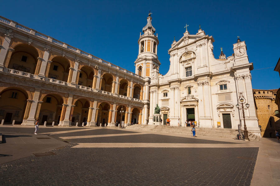 Loreto Santuario della Santa Casa © Gabriele Bignoli, Fotolia.com