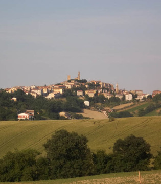 Loreto Monte San Giusto, scorcio del paese © Mauro Guglielmi