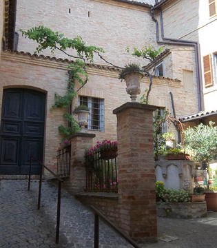 Loreto Mogliano, scorcio del paese © Mauro Guglielmi