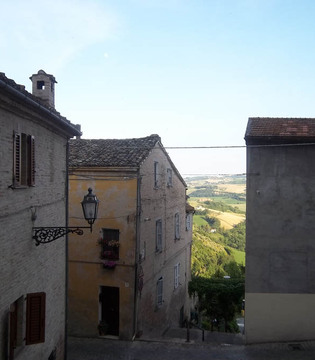 Loreto Mogliano, scorcio del paese © Mauro Guglielmi