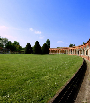Ferrara I portici della Certosa © Archivio Provincia di Ferrara