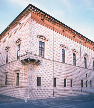 Ferrara Palazzo dei Diamanti © Archivio Provincia di Ferrara / foto di Massimo Baraldi