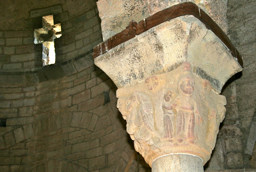 Almenno San Bartolomeo Dettaglio di un capitello © Cinzia Rando