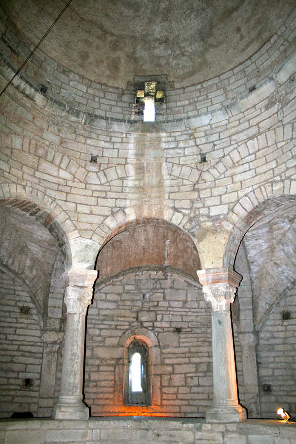 Almenno San Bartolomeo Il matroneo © Cinzia Rando