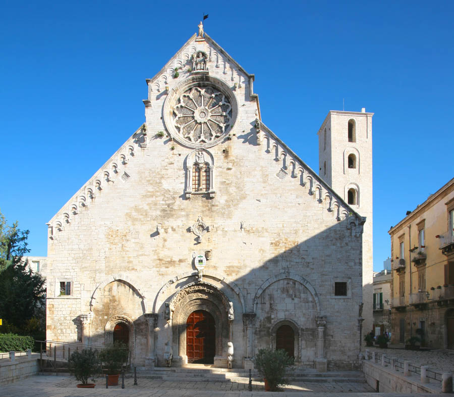 Ruvo di Puglia Cattedrale di Ruvo di Puglia © Viaggiareinpuglia.it, foto Carlos Solito