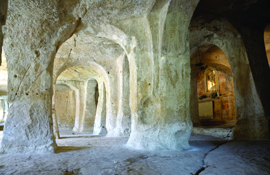Gravina Chiesa rupestre di San Michele delle Grotte © Marcello Benevento