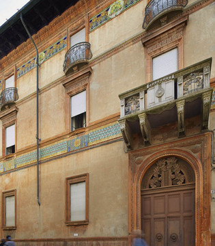 Faenza Casa Matteucci in Corso Mazzini, in stile Liberty © Fiorenza Cicogna