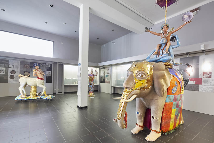 Faenza MIC, il grande elefante in ceramica di Luigi Ontani © Fiorenza Cicogna