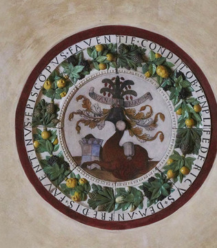Faenza Cattedrale, tondo in maiolica dei Della Robbia © Fiorenza Cicogna