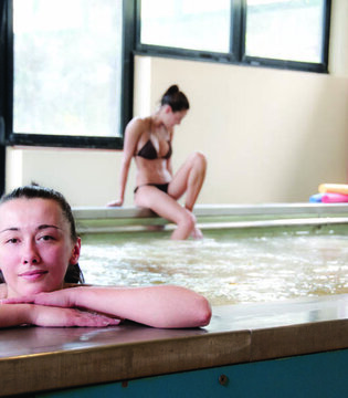 Terme di Riolo Piscina © Archivio Terme di Riolo Bagni