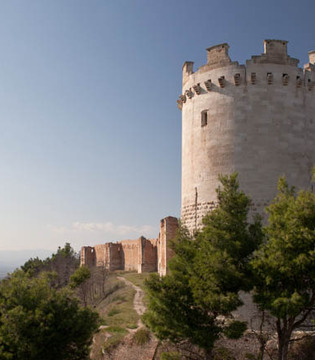 Lucera Fortezza svevo-angioina, torre della Leonessa © Viaggiareinpuglia.it. Foto WildRatFilm