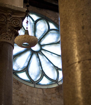 Troia interno della Cattedrale © Viaggiareinpuglia.it. Foto WildRatFilm