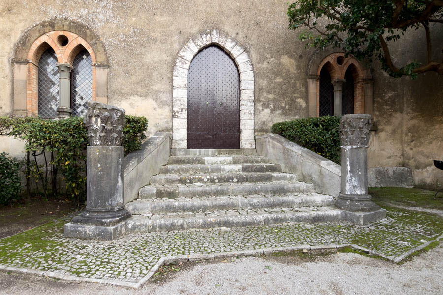Lauro Castello Lancellotti, un portale nel primo cortile © Associazione Pro Lauro
