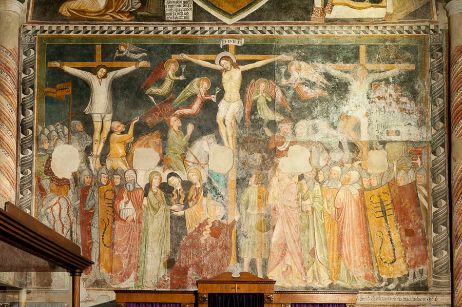 Maddaloni Chiesa di Santa Margherita. Affreschi secolo XV © Natalino Russo e Fabrizio Ardito