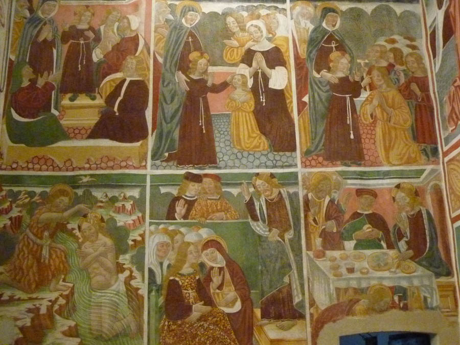 Momo SS. Trinità, particolare degli affreschi interni © Elena Rame