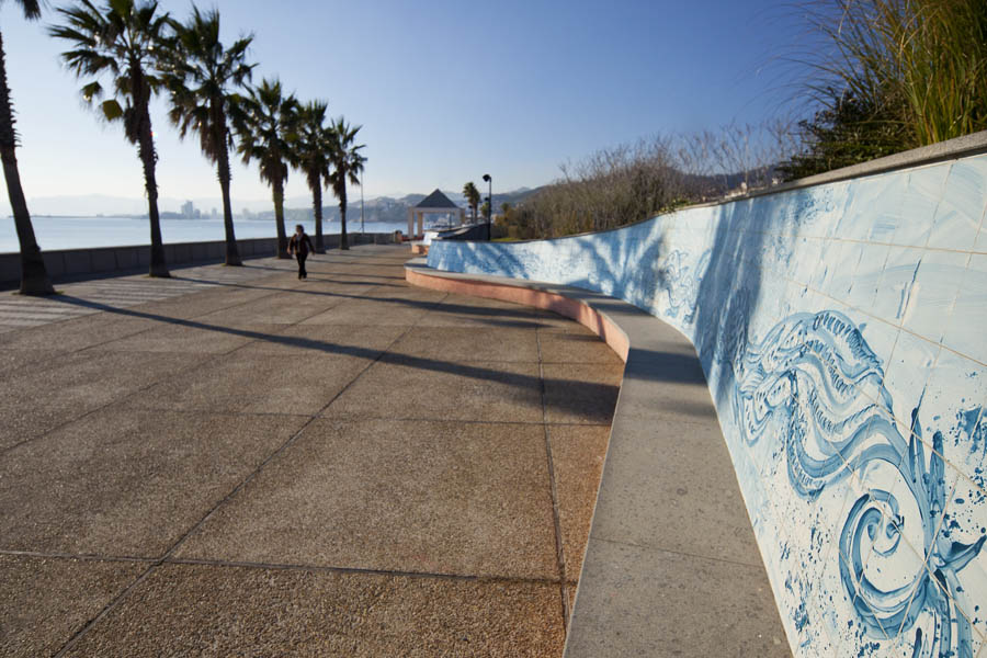 Albisola Superiore Passeggiata Eugenio Montale. Onda © Fiorenza Cicogna