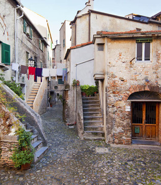 Albissola Marina Pozzo Garitta © Fiorenza Cicogna