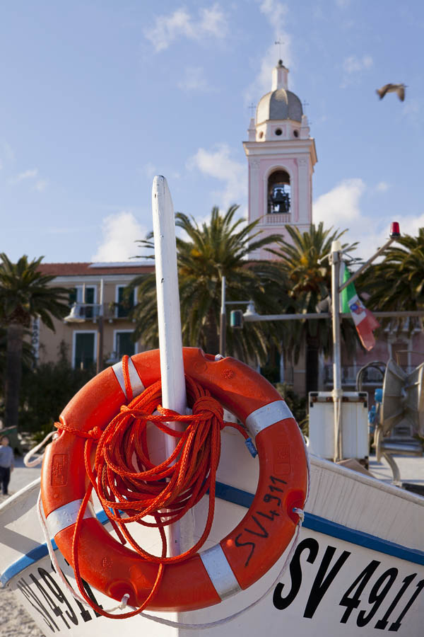 Noli Vista dalla spiaggia © Fiorenza Cicogna