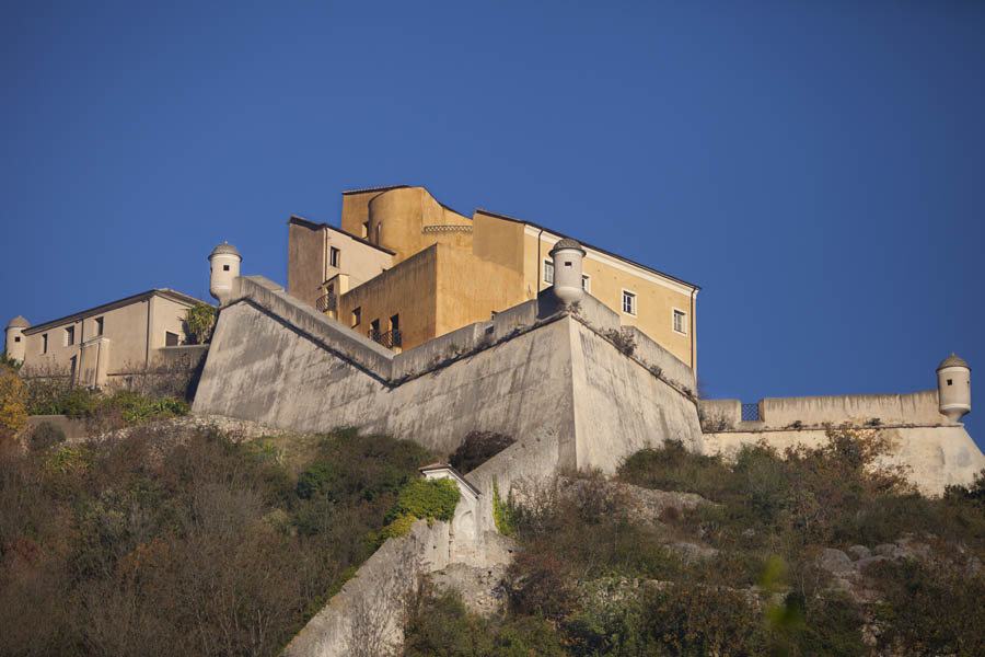 Finalborgo Castel San Giovanni © Fiorenza Cicogna