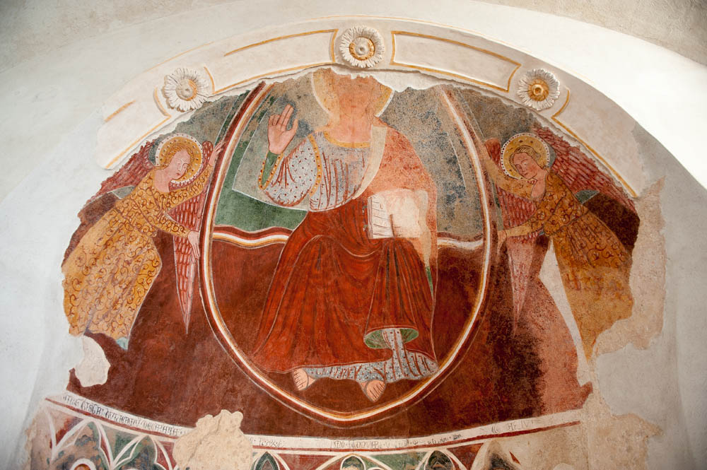 Giffoni Valle Piana Borgo di Terravecchia. Affreschi nella chiesa di Sant'Egidio © Natalino Russo