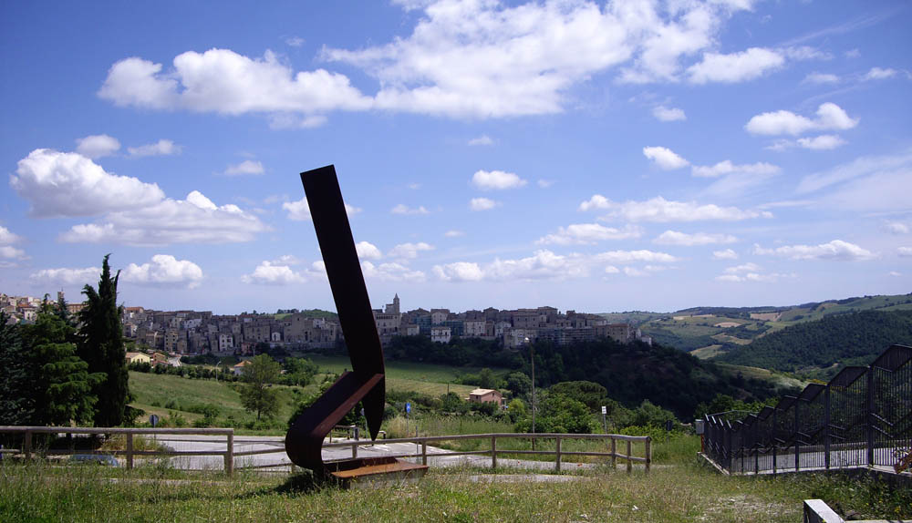 Casacalenda, MAACK Carlo Lorenzetti, Meridiana 99, 1999 © MAACK Casacalenda. Foto Massimo Palumbo