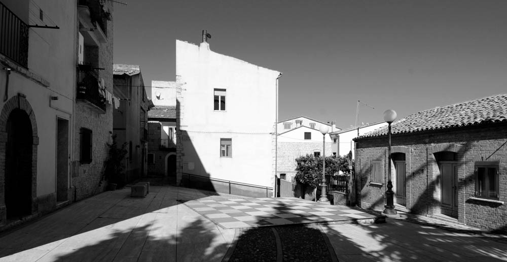 Casacalenda, MAACK Massimo Palumbo, La Scacchiera, 1992 © MAACK Casacalenda. Foto Massimo Palumbo