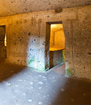 Cerveteri necropoli della Banditaccia © Fabrizio Ardito