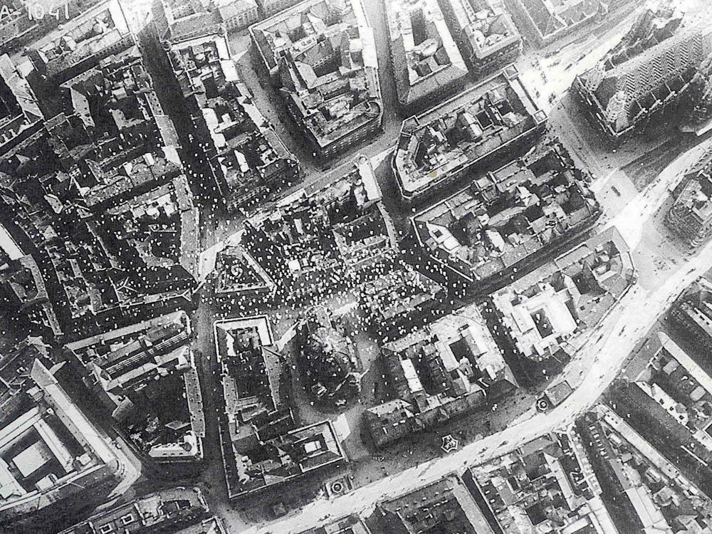 San Pelagio Fotografia scattata durante il volo su Vienna © Museo dell'Aria e dello Spazio