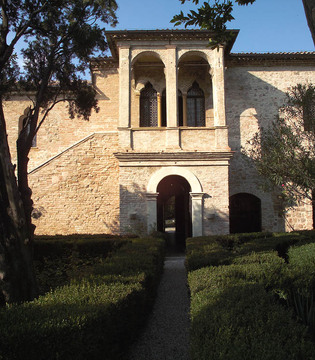 Casa del Petrarca L'ingresso di Casa Petrarca © Comune di Padova - Assessorato alla Cultura
