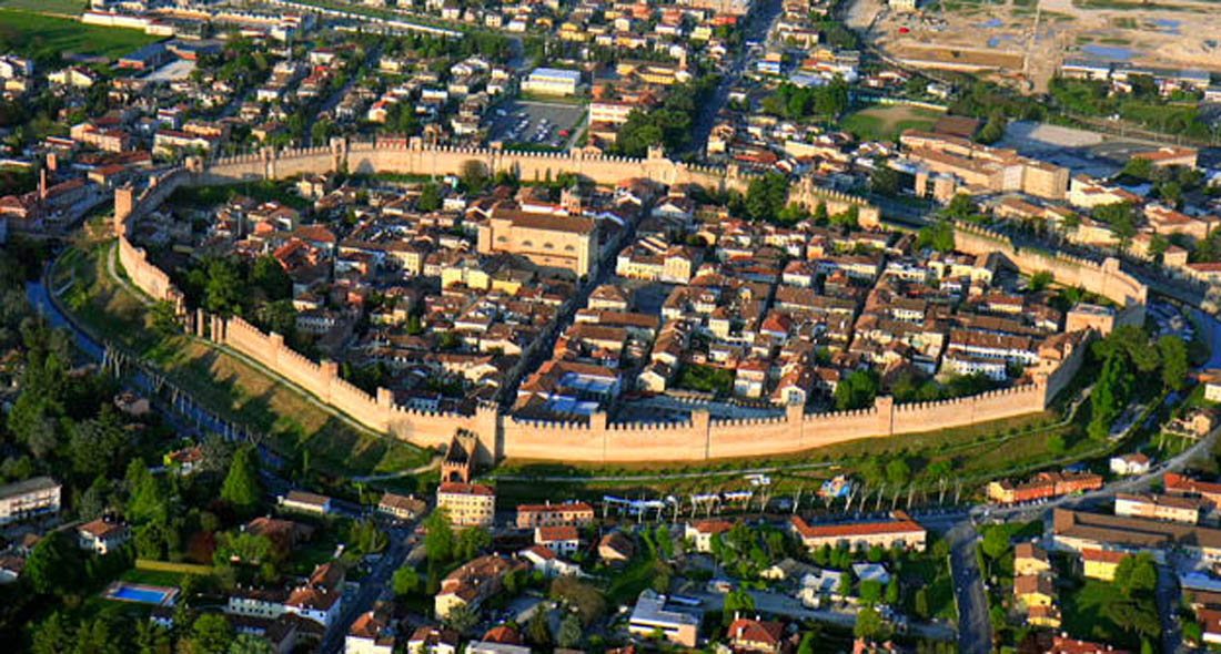 Cittadella Veduta aerea di Cittadella © IAT - Comune Cittadella