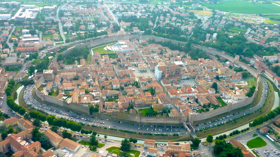 Cittadella Veduta aerea di Cittadella © IAT - Comune Cittadella