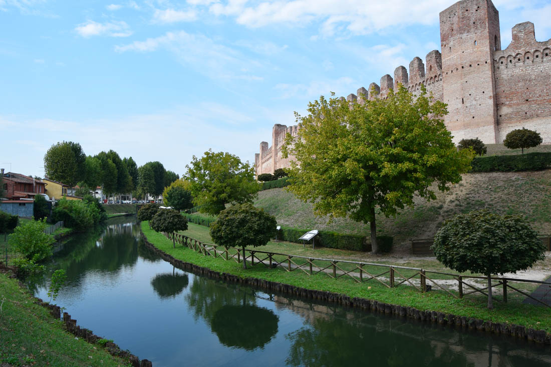 Cittadella Le mura e il fossato © IAT - Comune Cittadella