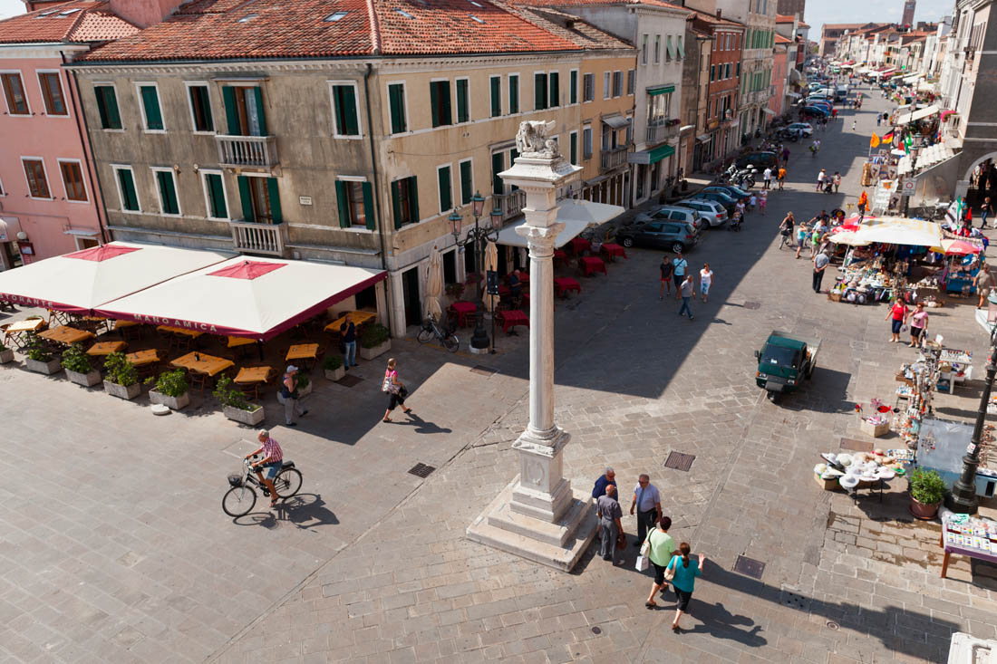 Chioggia La colonna del Leone marciano in piazzetta Vigo e corso del Popolo © Consorzio di Promozione Turistica ConChioggiaSI